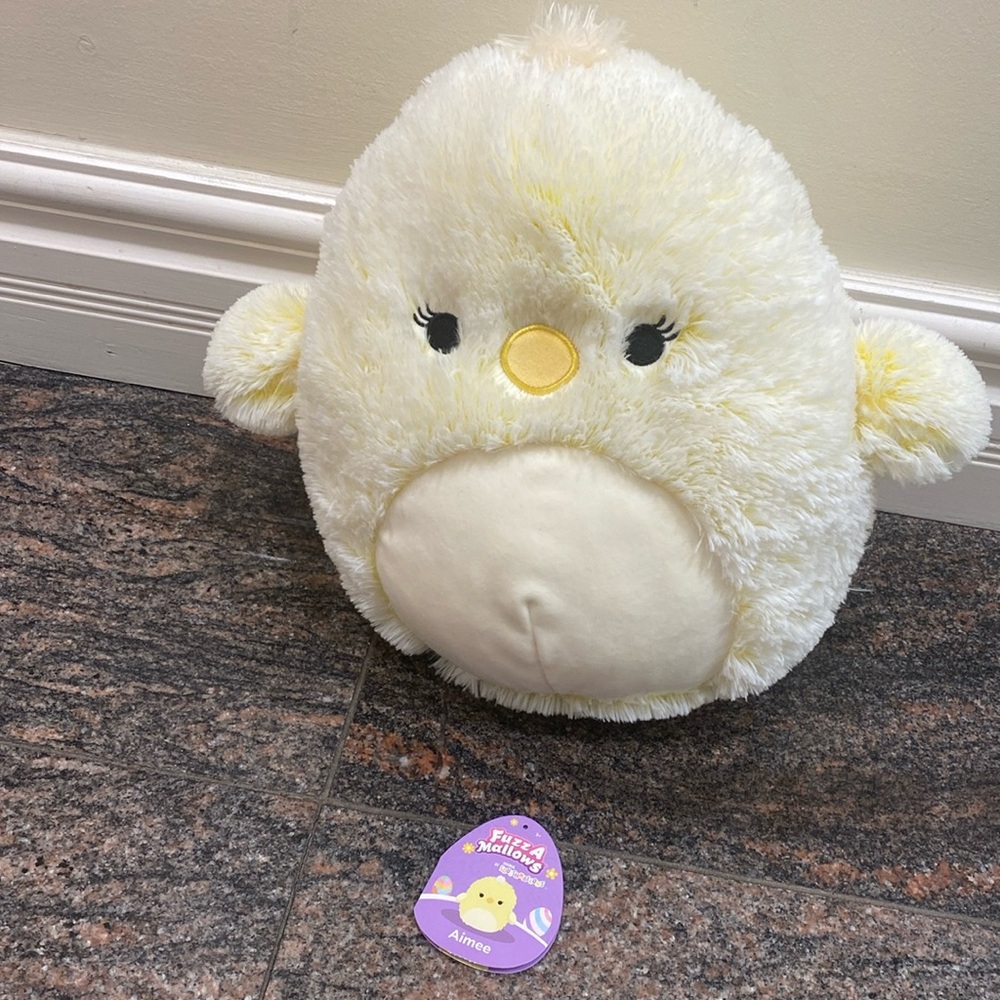 Squishmallows Aimee Chick 12”